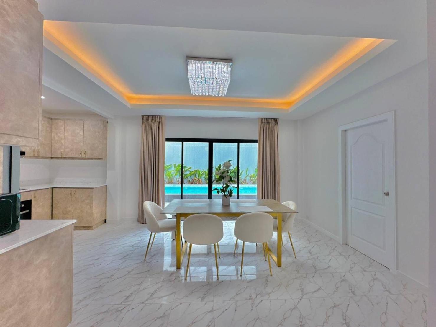 4Bedroom Pool Villa Near Walking St Bonk Pattaya Esterno foto